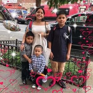 Meet your Posher, Alejandra
